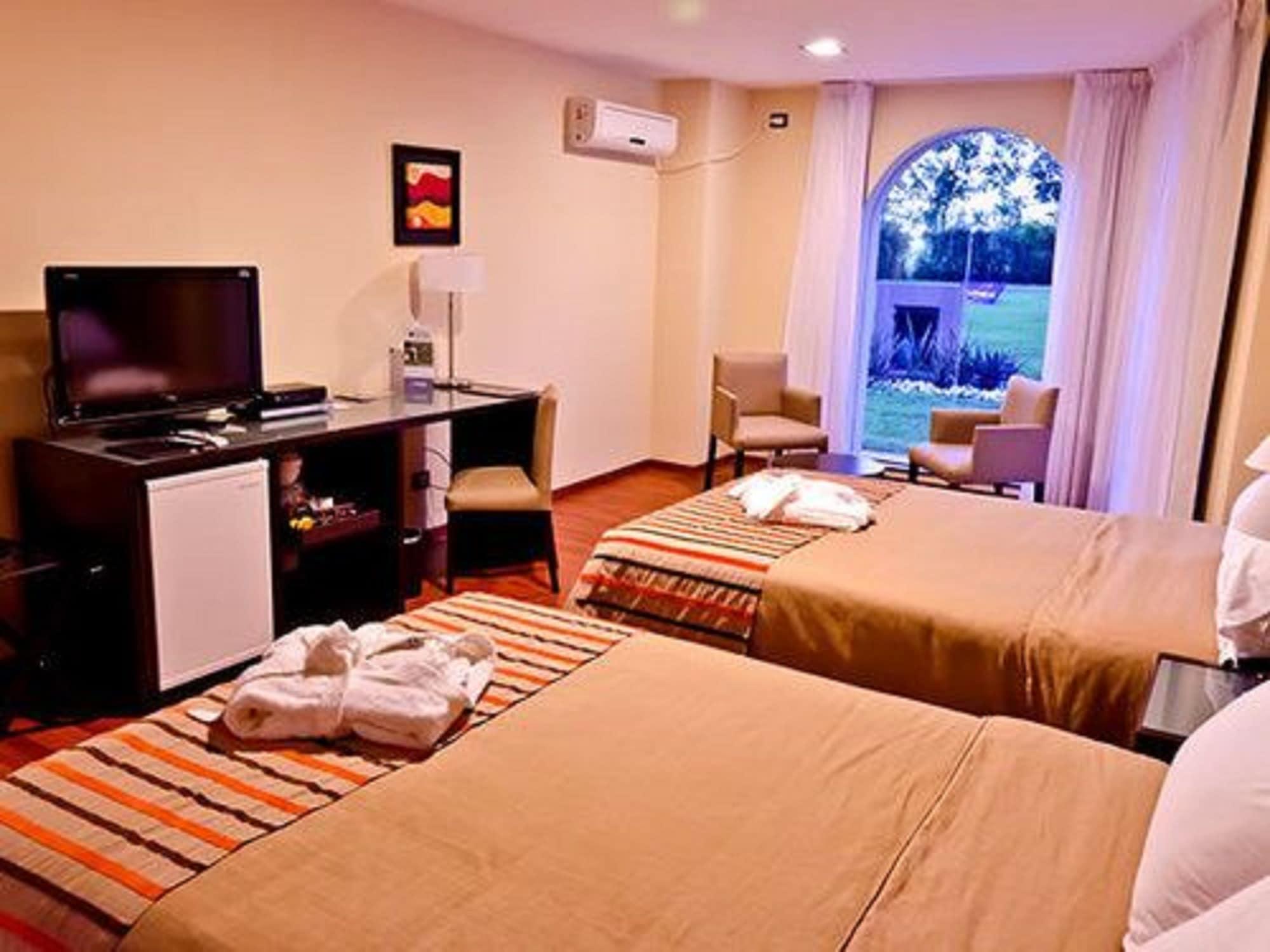 Colon Hotel De Campo Resort & Spa Santa Fe Bagian luar foto