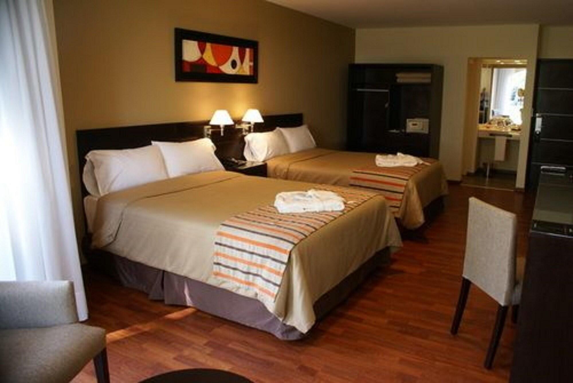 Colon Hotel De Campo Resort & Spa Santa Fe Bagian luar foto