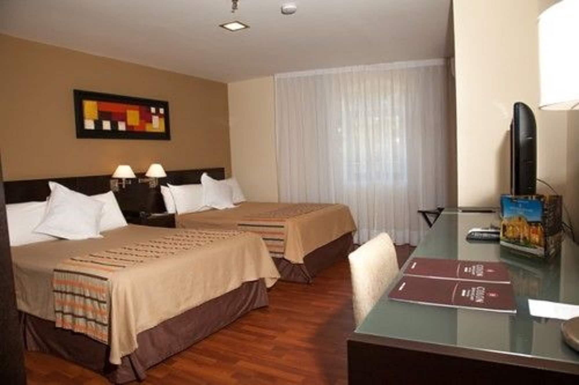 Colon Hotel De Campo Resort & Spa Santa Fe Bagian luar foto