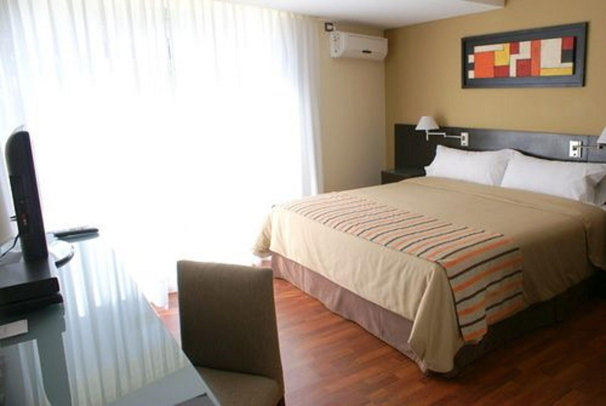 Colon Hotel De Campo Resort & Spa Santa Fe Bagian luar foto
